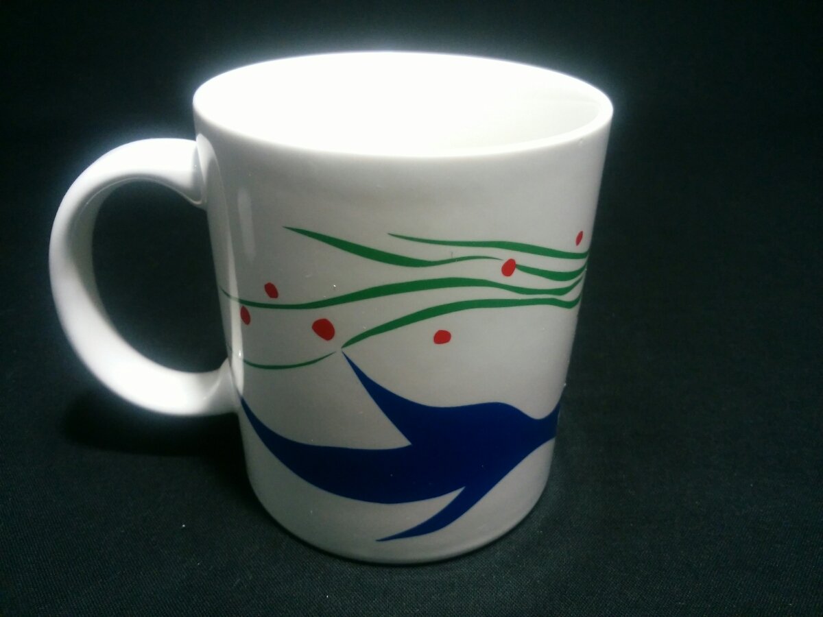 Amazon.co.jp: 限定販売 岡本太郎 花ひらく マグカップ 箱付き 大阪