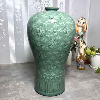 Amazon.co.jp: 高麗青磁象嵌雲鶴文梅瓶 伝統美術磁器 高麗磁器