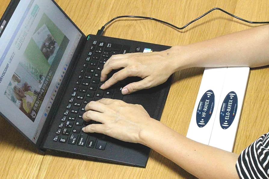 Amazon.co.jp: パソコンの前に バッグに入れて 枕の横に 置いておく