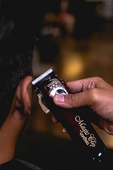 Amazon | WAHL(ウォール) 5 Star コードレス・マジッククリップ【業務