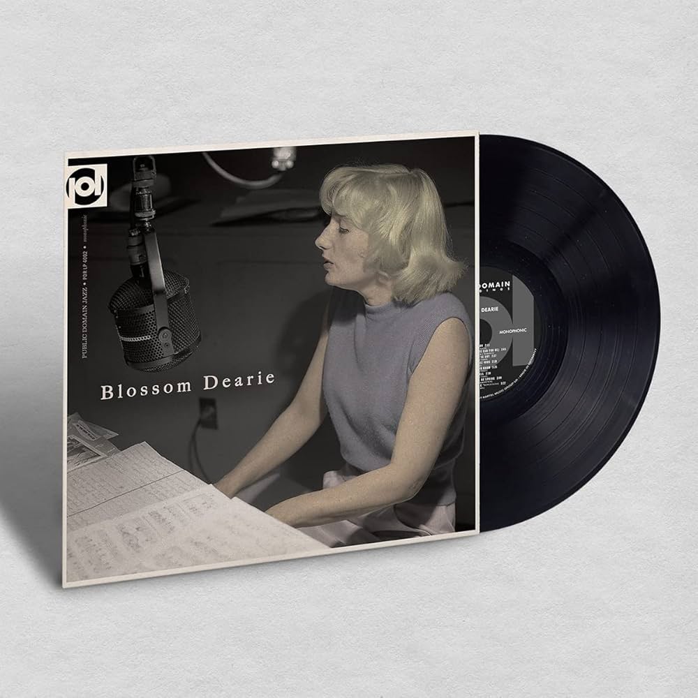 Amazon.com: Blossom Dearie: CDs & Vinyl