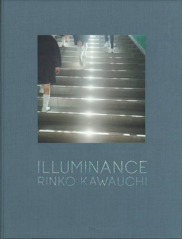 Amazon.co.jp: Illuminance : 川内倫子: 本