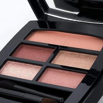 Amazon.co.jp: 【国内正規品】CHANEL シャネル レ ベージュ パレット