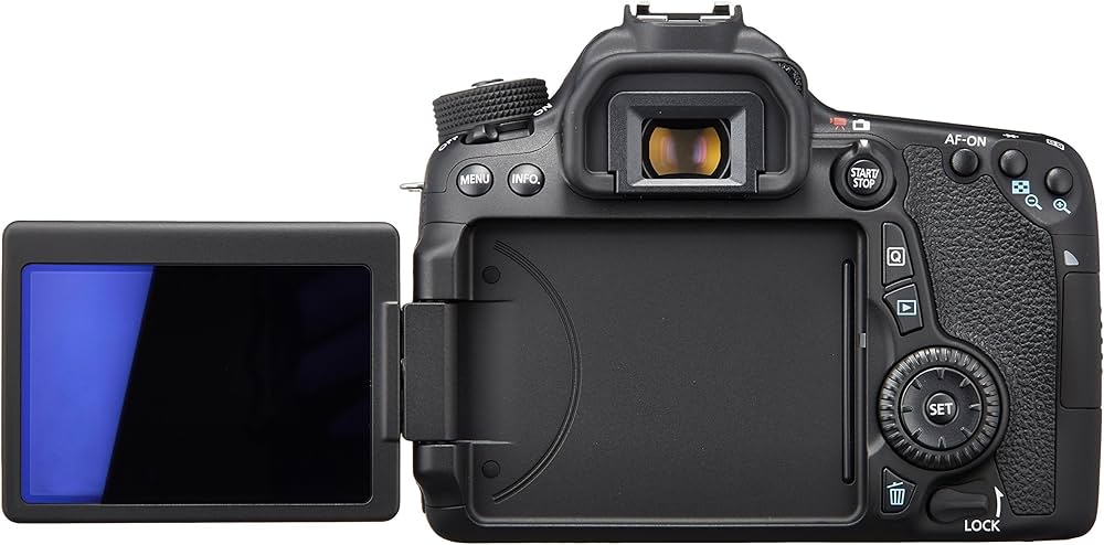 Amazon.co.jp: Canon デジタル一眼レフカメラ EOS 70D ダブルズーム