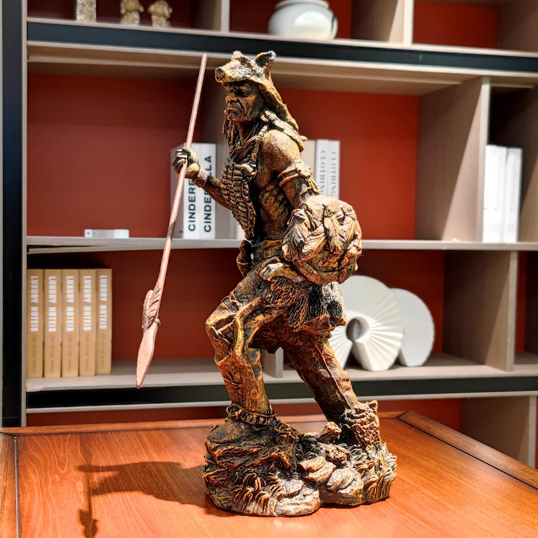 Amazon.co.jp: VINTAGIFT 樹脂製インディアン戦士 槍の像 ネイティブ