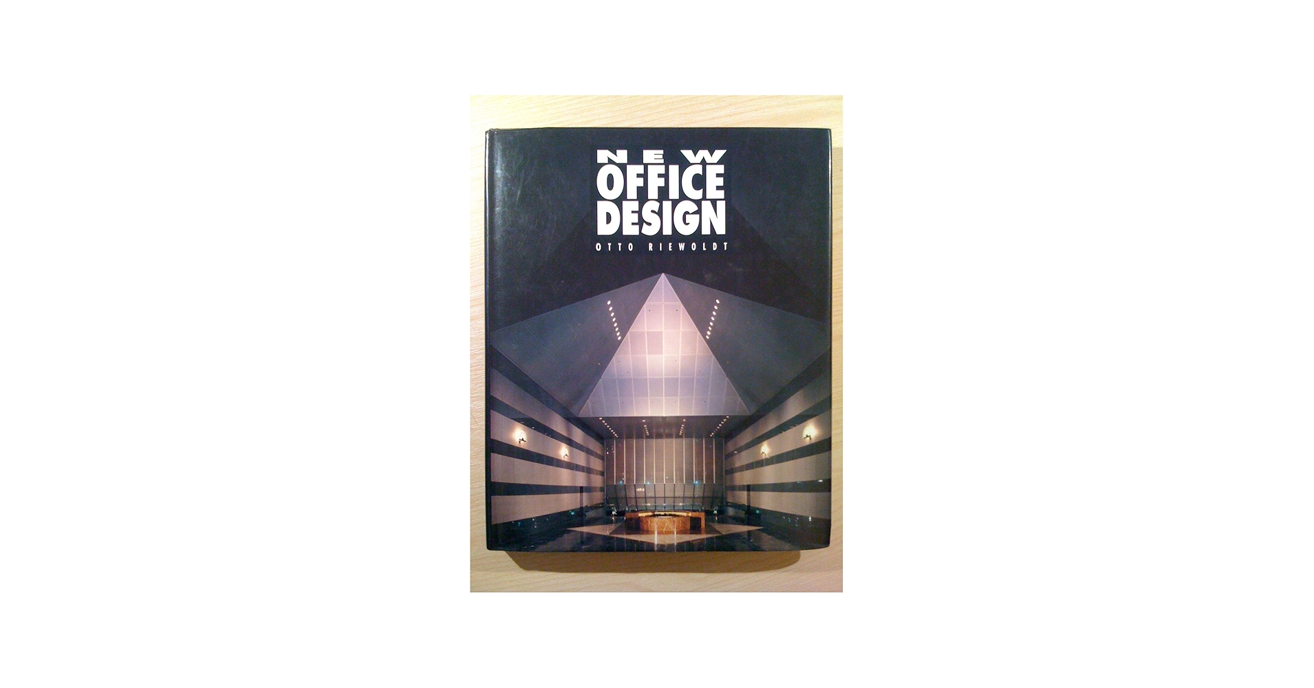 New Office Design: Otto Riewoldt: 9781856690553: Amazon.com: Books