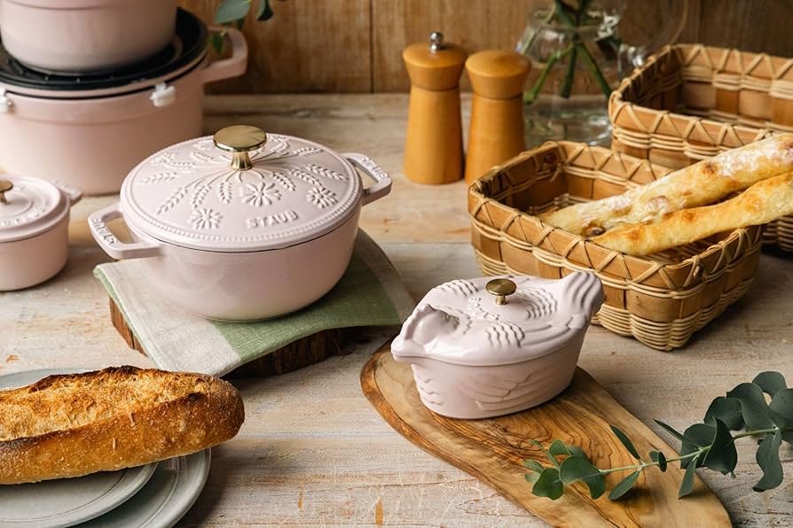 Amazon.co.jp: staub ストウブ 「 スモールチキンココット ソルベ