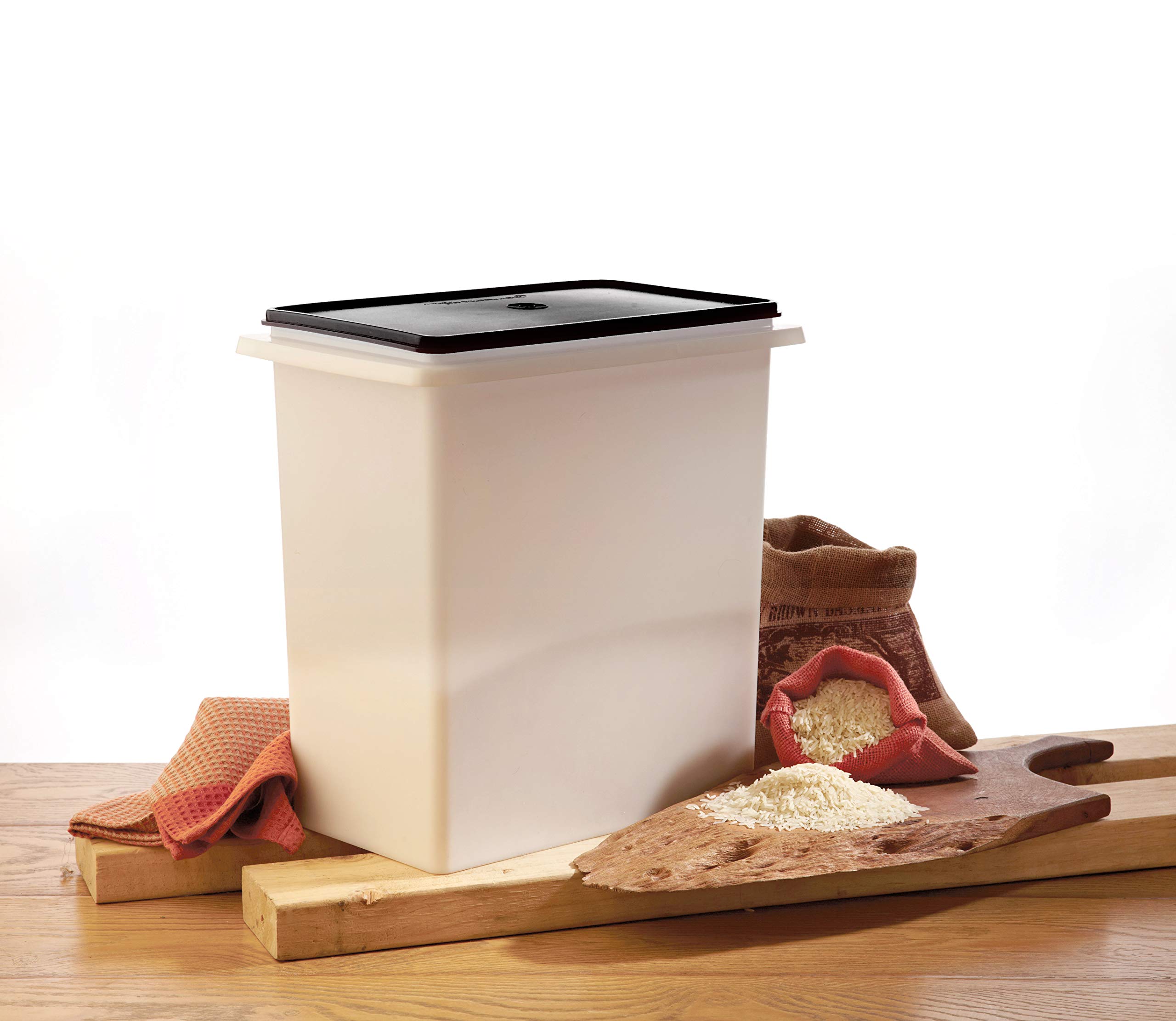 Amazon | TupperwareライスKeeper、10 kg | Tupperware | 米びつ