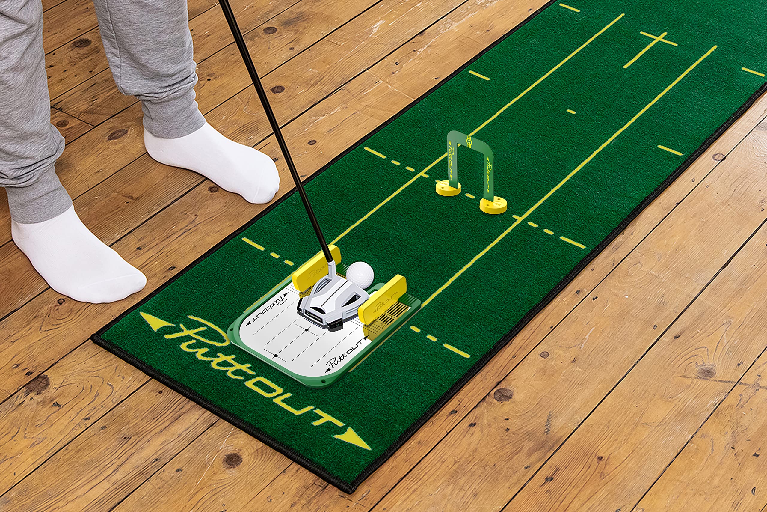 Amazon | PuttOut パッティングミラートレーナーとアライメントゲート