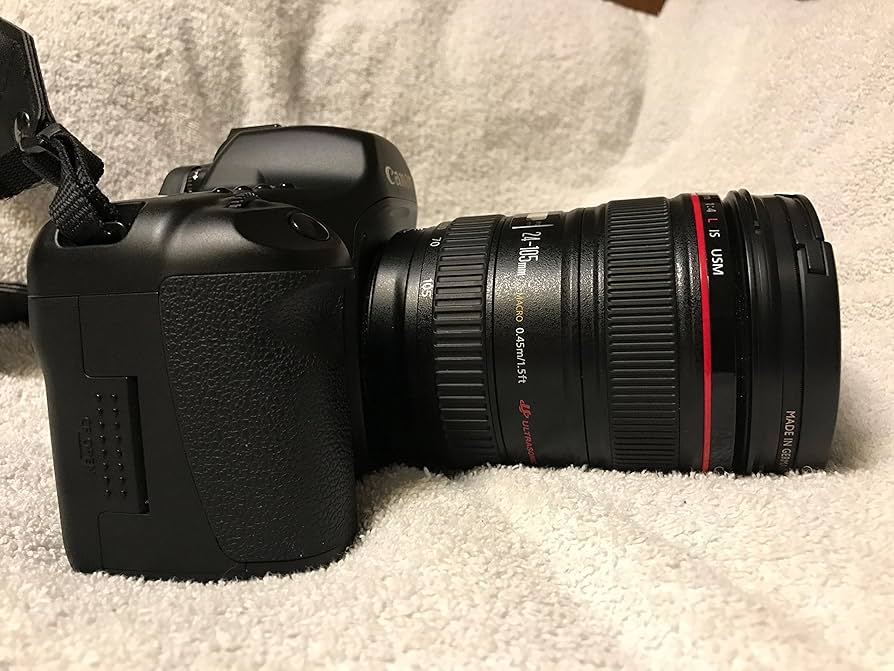 Amazon.com: Canon EOS 5D 12.8 MP Digital SLR Camera with EF 24