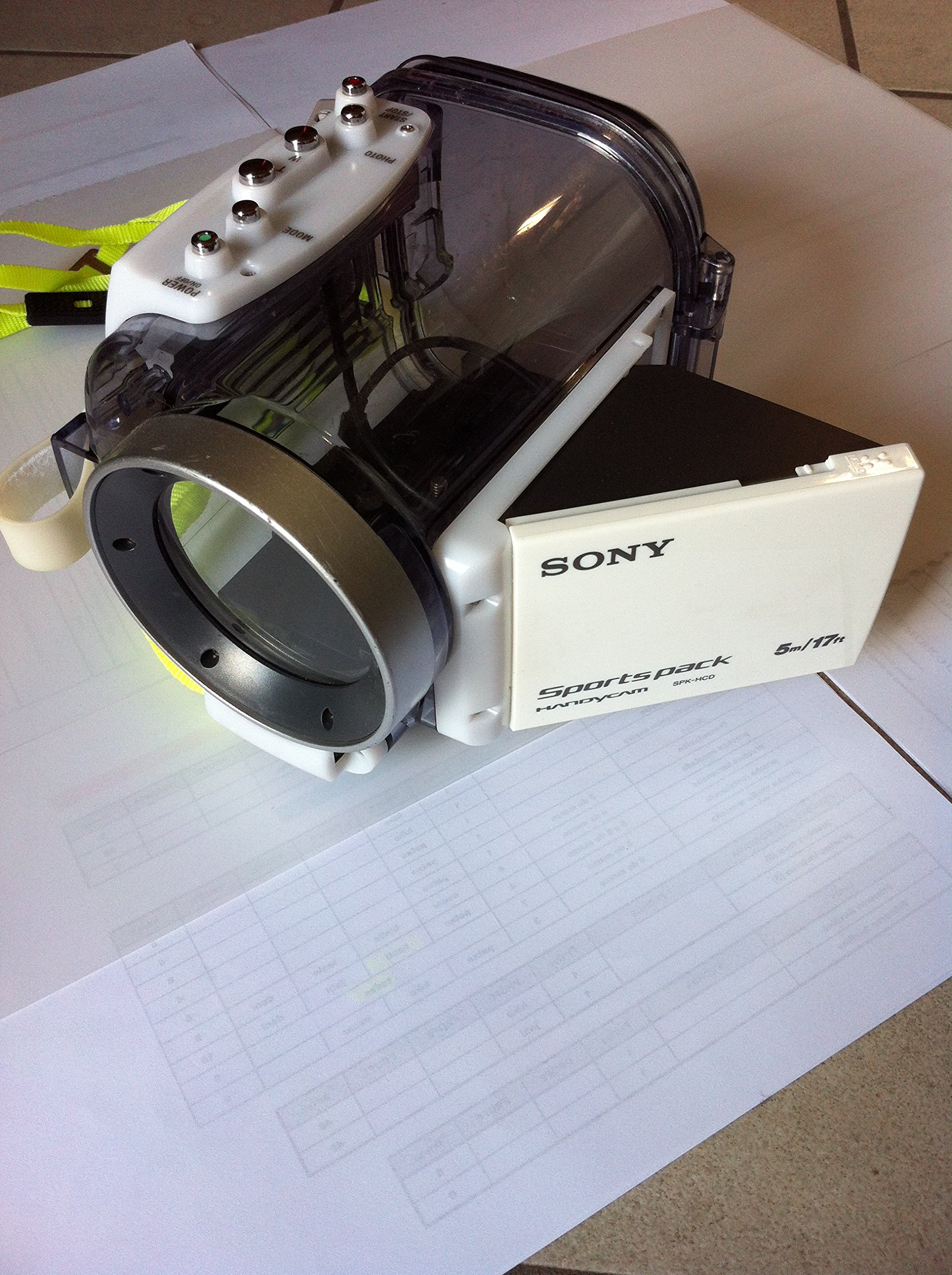 Amazon.com : Sony SPK-HCD Waterproof Sports Pack for underwater