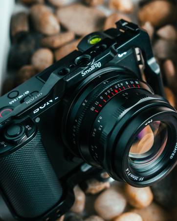 Amazon | Pergear 35mm F1.6 カメラレンズ オリンパス/パナソニック