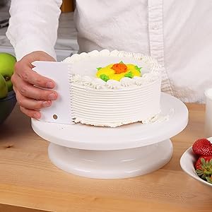 Amazon.com: 11 Inch Rotating Cake Stand/Turntable with 2 Icing