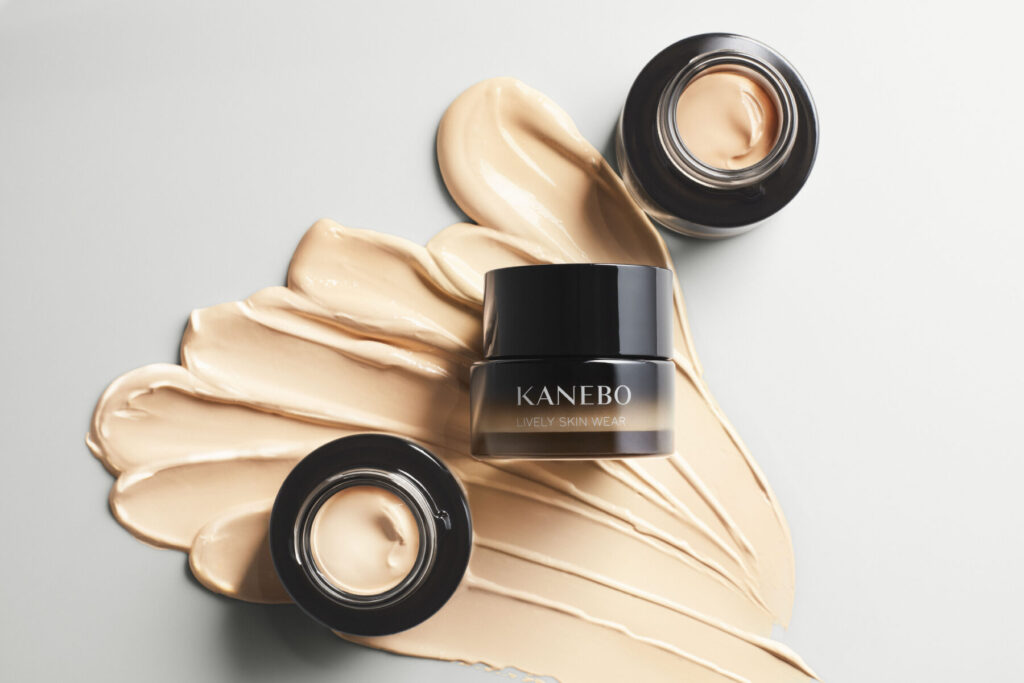 カネボウ ライブリースキン ウェアⅡ | MCS マルノウチコスメティクス