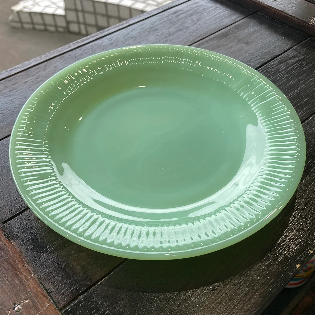 ジェーンレイ サラダプレート ジェダイ刻印つき Fire-king