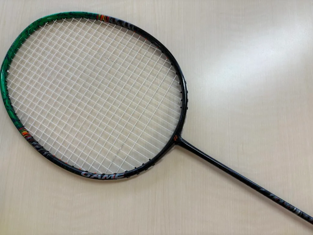 アストロクス99ゲーム バドミントンラケットについて【レビュー・評判