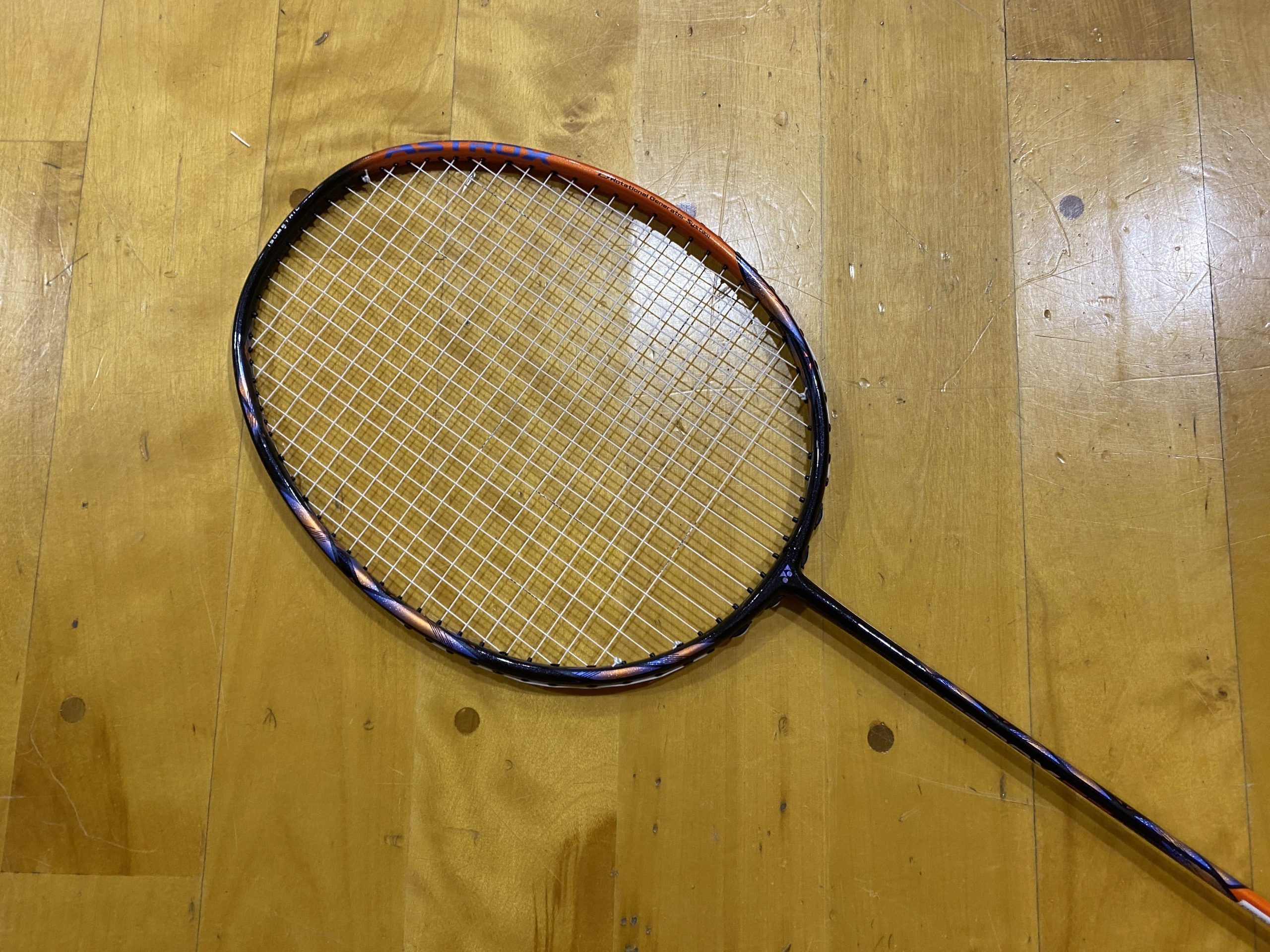 実打レビュー】間違いない！『アストロクス77PRO』バドミントン