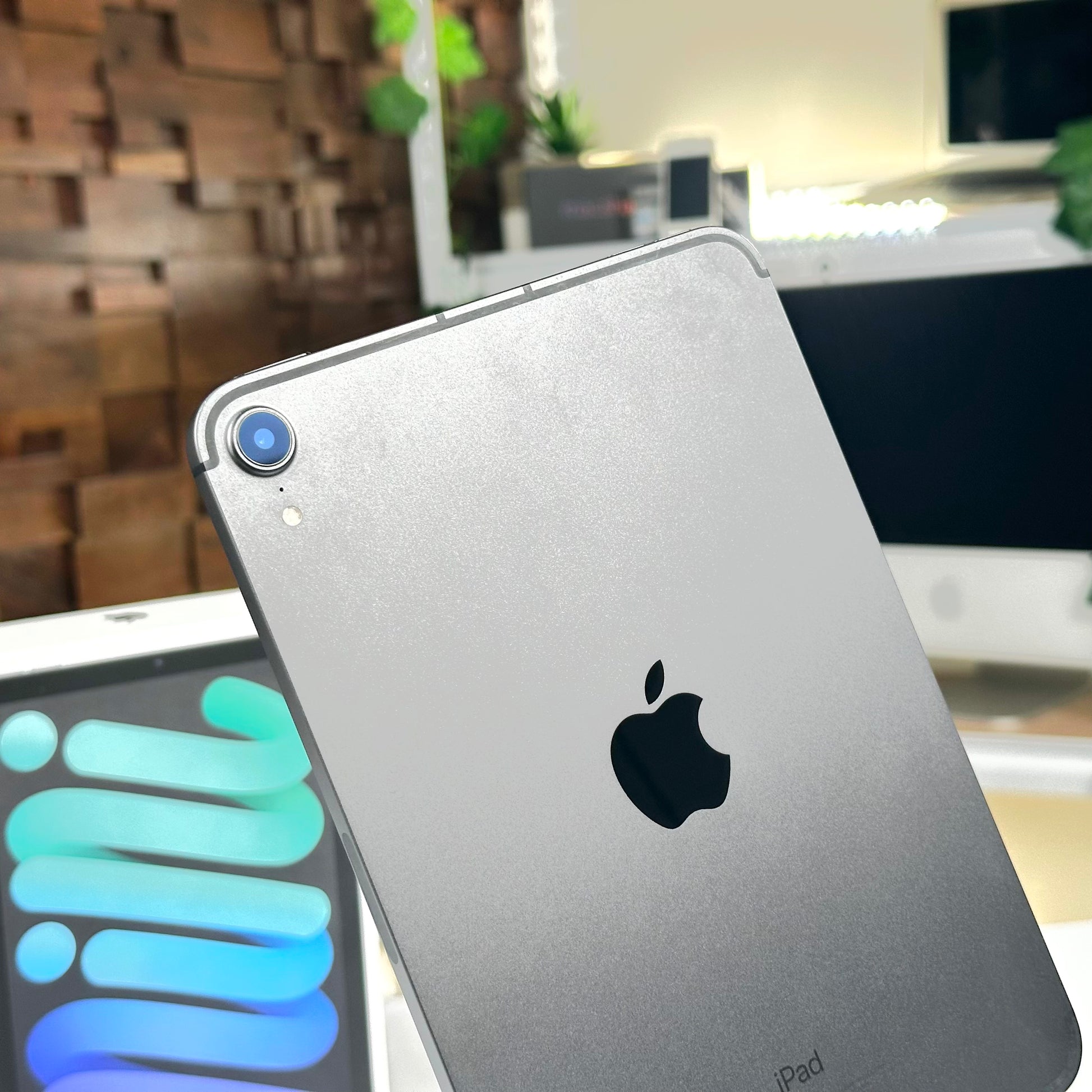 5EC5923A-EBD0-4CFD-AEA1-