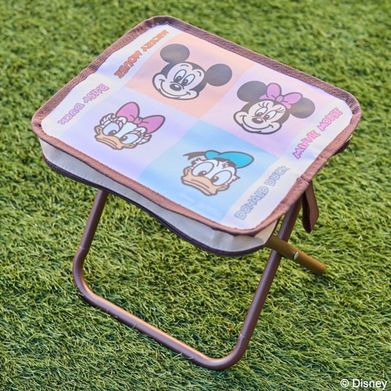 Disney Characters しっかり座れる！ 折りたたみチェアBOOK | 商品