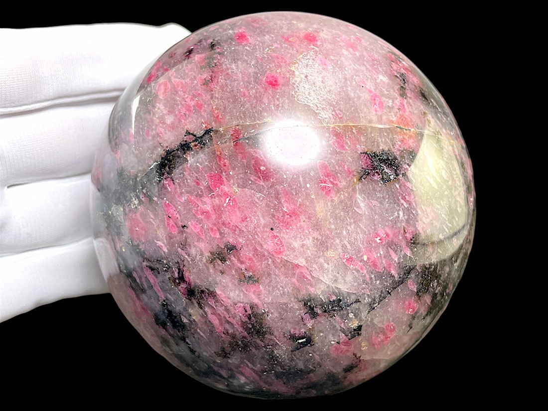 ロードナイトinクォーツ 105mm 丸玉 / Rhodonite in Quartz
