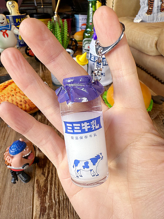 昭和レトロ 学校給食の牛乳瓶 キーホルダーの通販・販売 | アメリカ