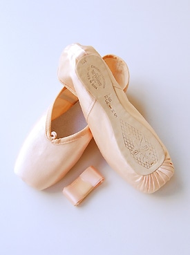 特別価格40％OFF】Gambaギャンバ・トウシューズ(ギャンバ93)【予約販売