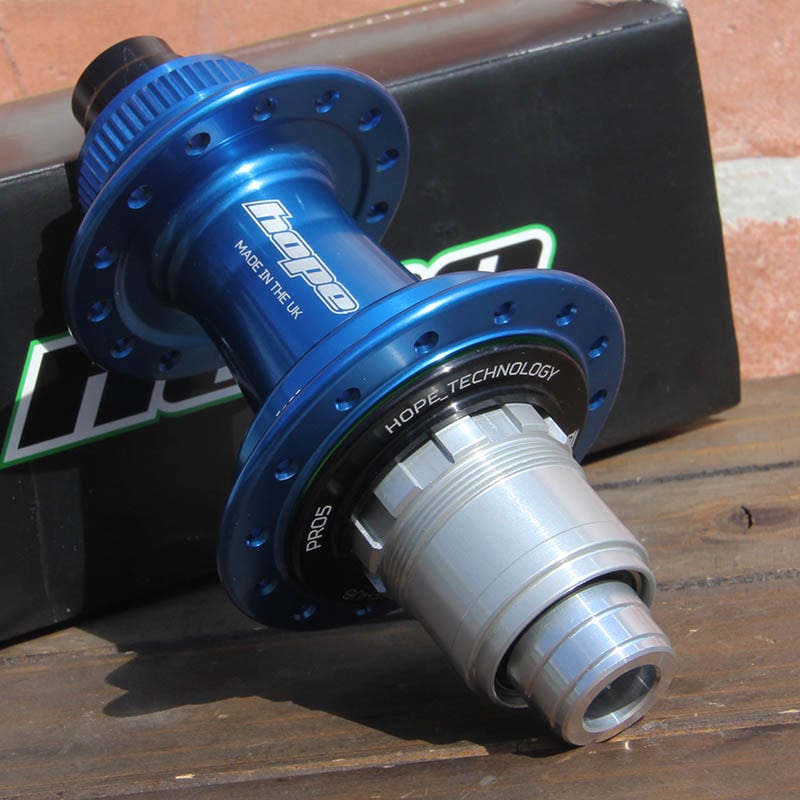 HOPE - Pro5 センターロック [28H][シマノHG Steel] | すべての商品