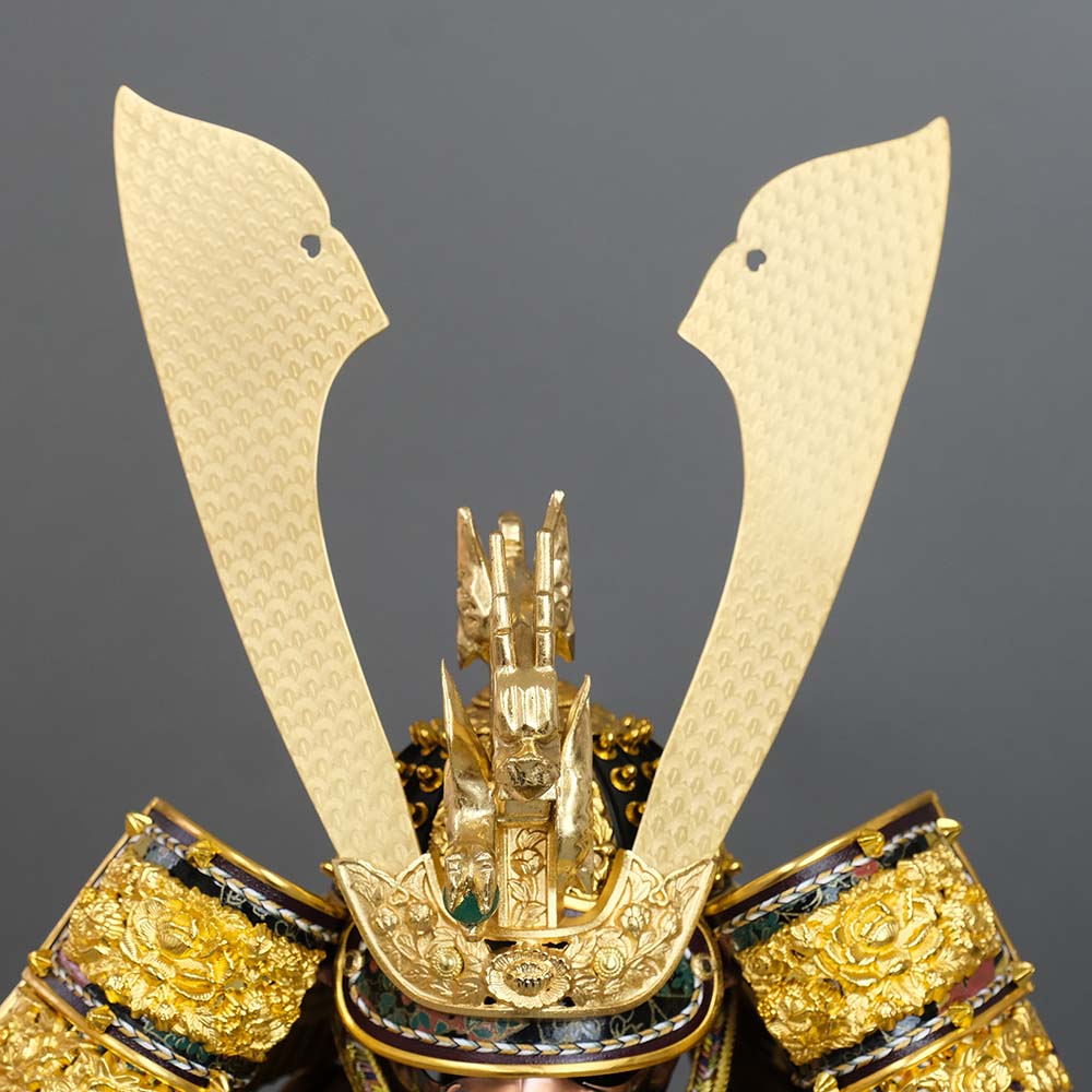 五月人形 久月 鎧飾り 家紋入れ 甲冑 彫金仁王大鎧 植込星鋲鉢使用