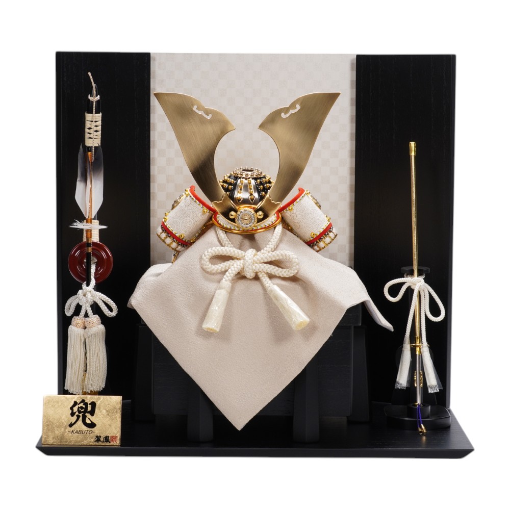 新品26万を20万兜飾り Amazon.co.jp: 兜飾り - 五月人形: おもちゃ