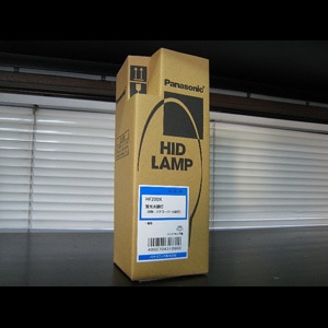 HF200X | Panasonic 200形 蛍光 E39口金 色温度：3900K 一般形 蛍光