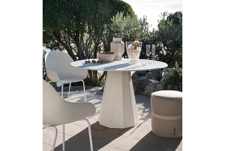 ガーデンファニチャー ダイニングテーブル Calligaris Connubia