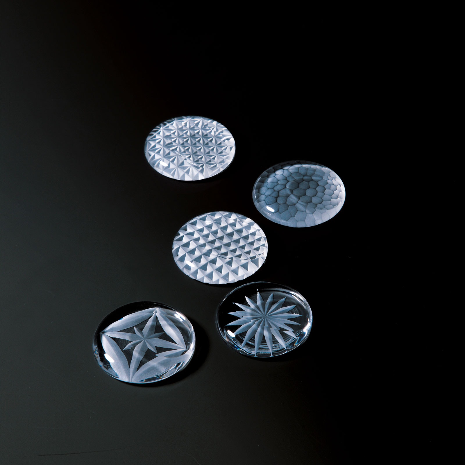 江戸切子のお箸置き：5個セット 桐箱入り GIFT | ガラス製品 | Sghr