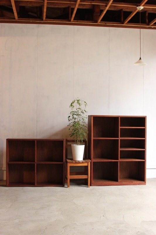 ラワン材の棚 | 全ての商品 - 古家具古道具 そうすけ