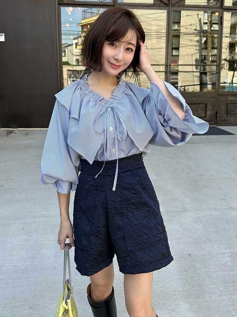 甘くて知的な絶妙ショーパン エンボスショートパンツ｜designed with