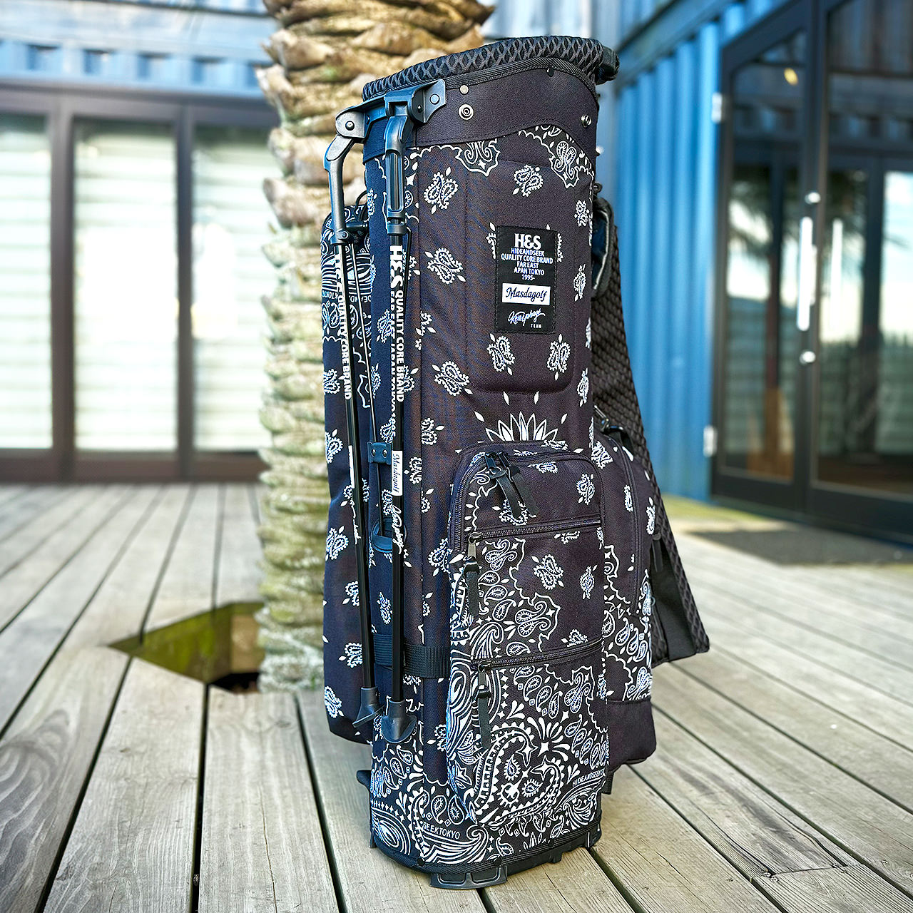HideandSeek』 × 『MasdaGolf』 × 『KenYahagi』 コラボキャディバッグ