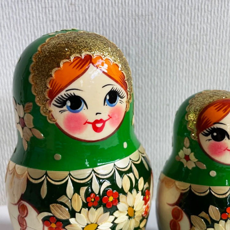 ロシア雑貨店マリンカ / ノリーンスク産 マトリョーシカn012-7p