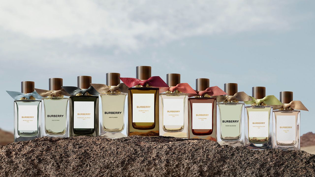 バーバリーが新たに高級フレグランスコレクションをローンチ。クラフト