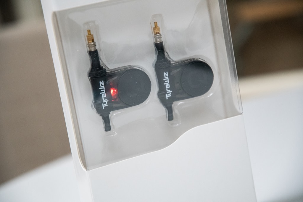 Hands-on: Quarq TyreWiz Cycling Pressure Sensor | DC Rainmaker