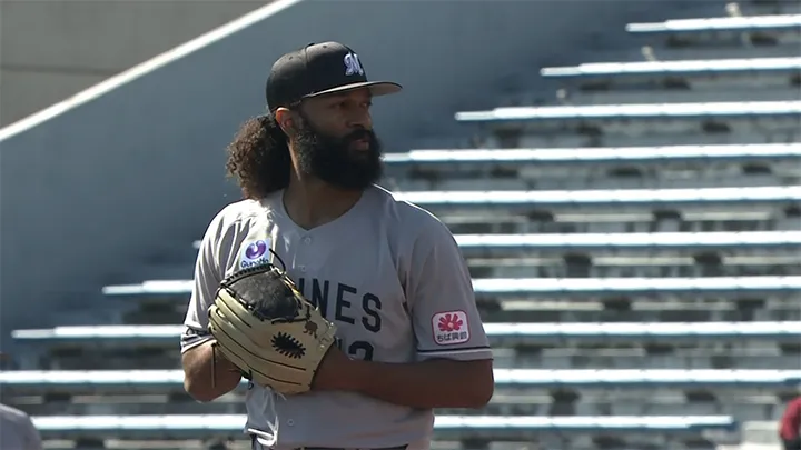 中森俊介のプロ初セーブ記念グッズを受注販売 「これからも自分らしい