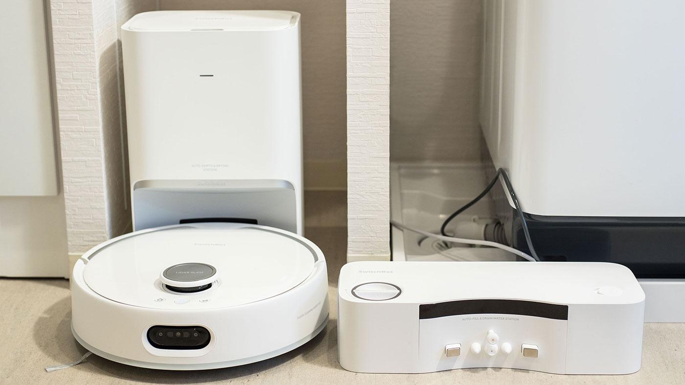 完全自動ロボット掃除機は水交換まで不要に。｢SwitchBot S10｣で未来に