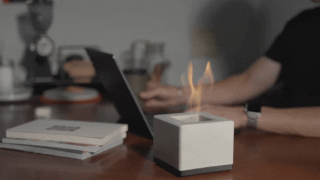 炎のゆらぎで、気持ちリセット。卓上焚き火台で手軽に贅沢な時間を