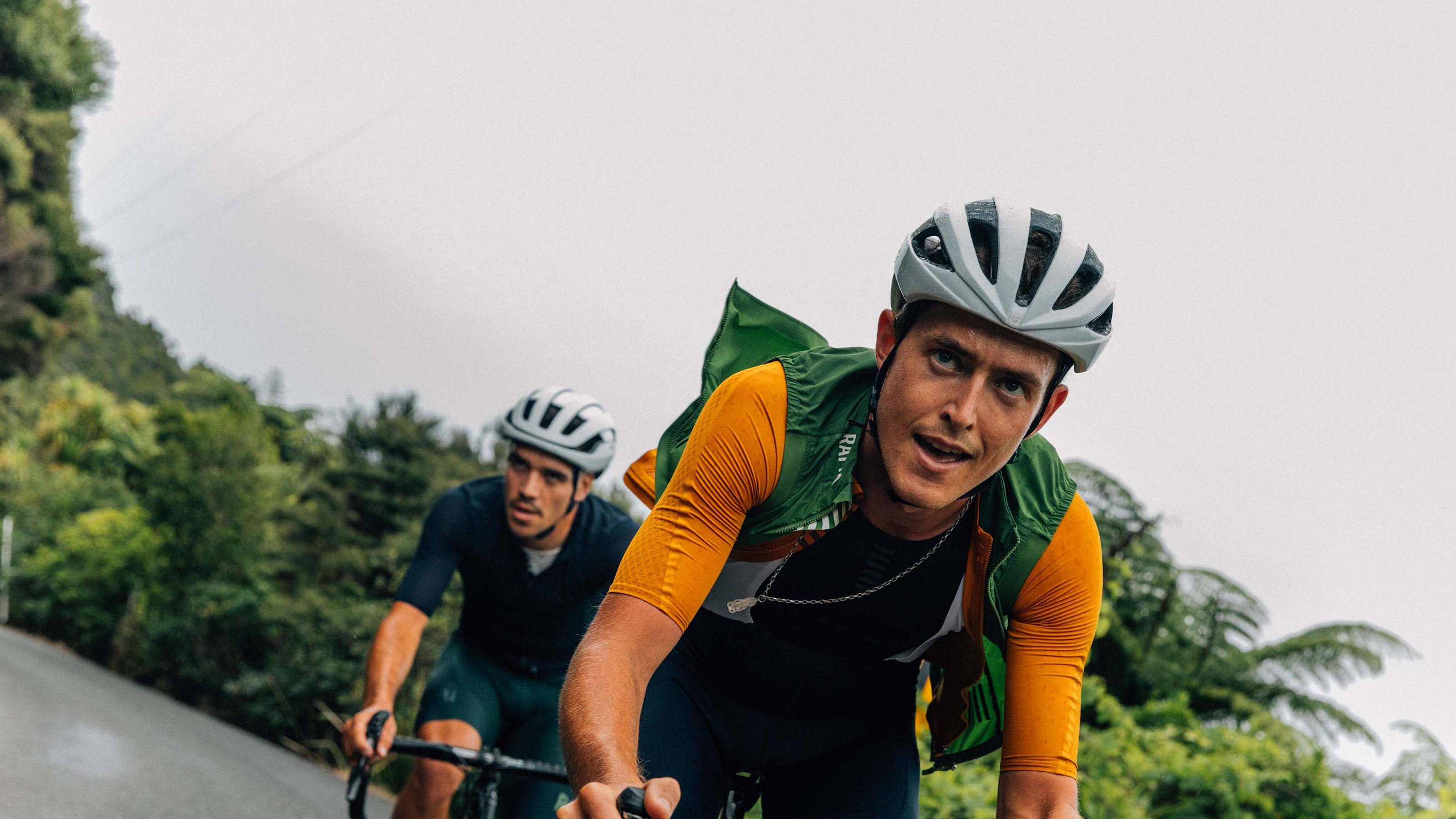 プロチーム | Rapha