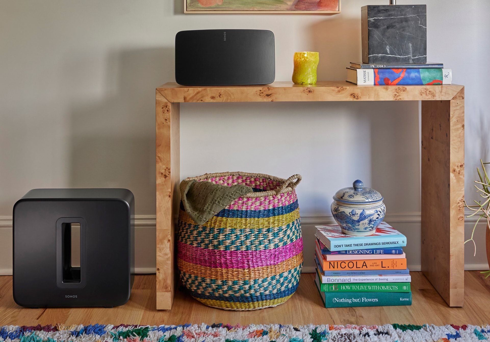 Sonosの最新サブウーファー、Sonos Sub 4 - Sonos