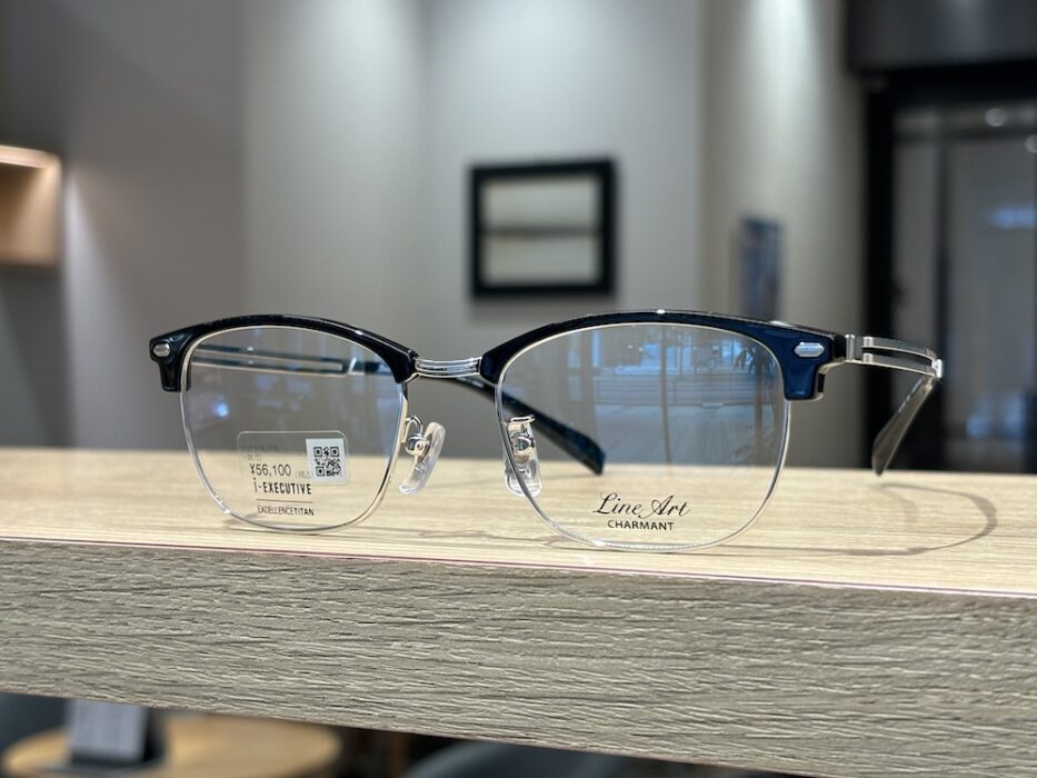 LineArt XL1819 入荷しました | メガネのオーサカ