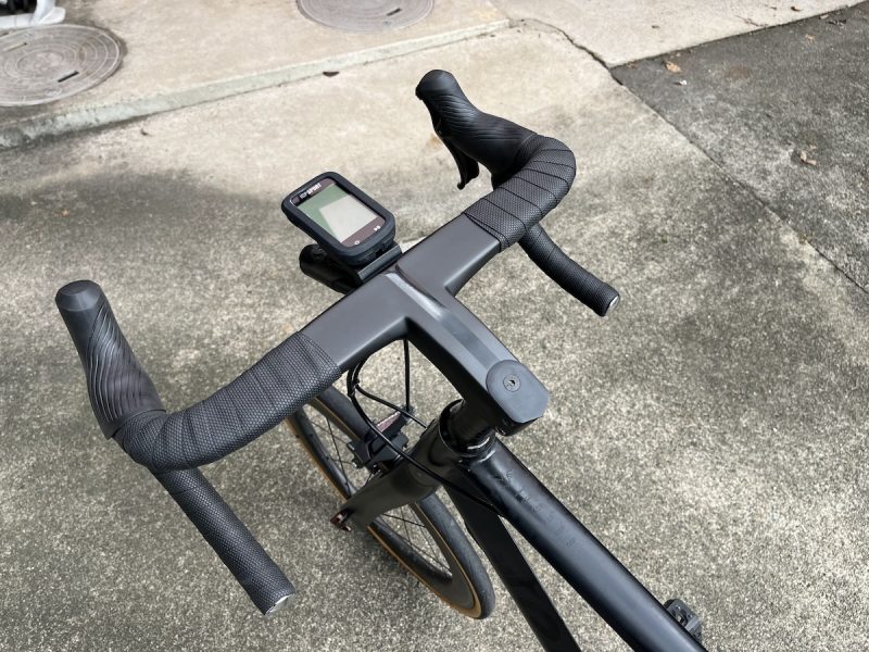 ミニベロロードTern SURGEのハンドルをステム一体型ハンドルに交換