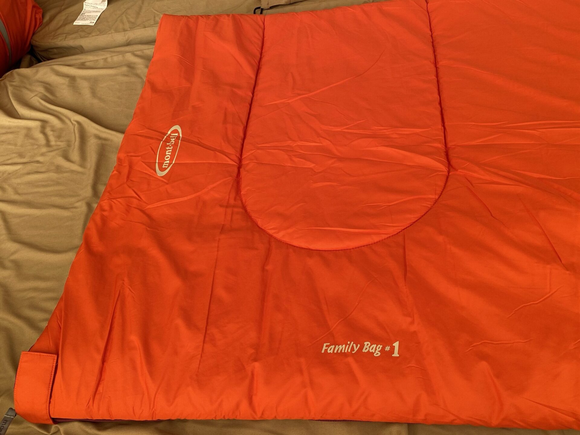 ファミリーキャンプに最適！】モンベルのファミリーバッグ＃1とは？春