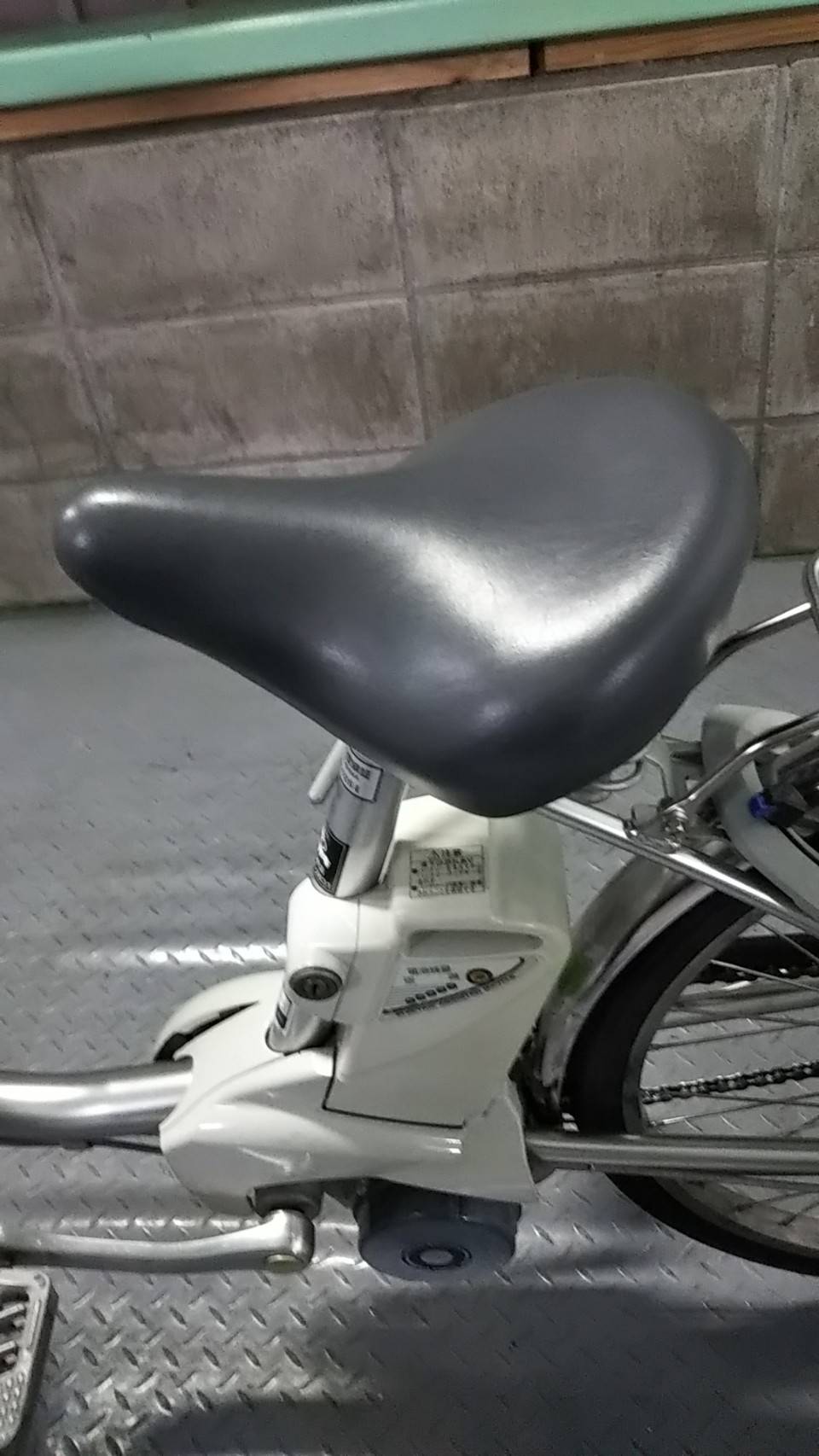 SOLD OUT】電動自転車 パナソニック VIVI DX 24インチ 3.1Ah シルバー