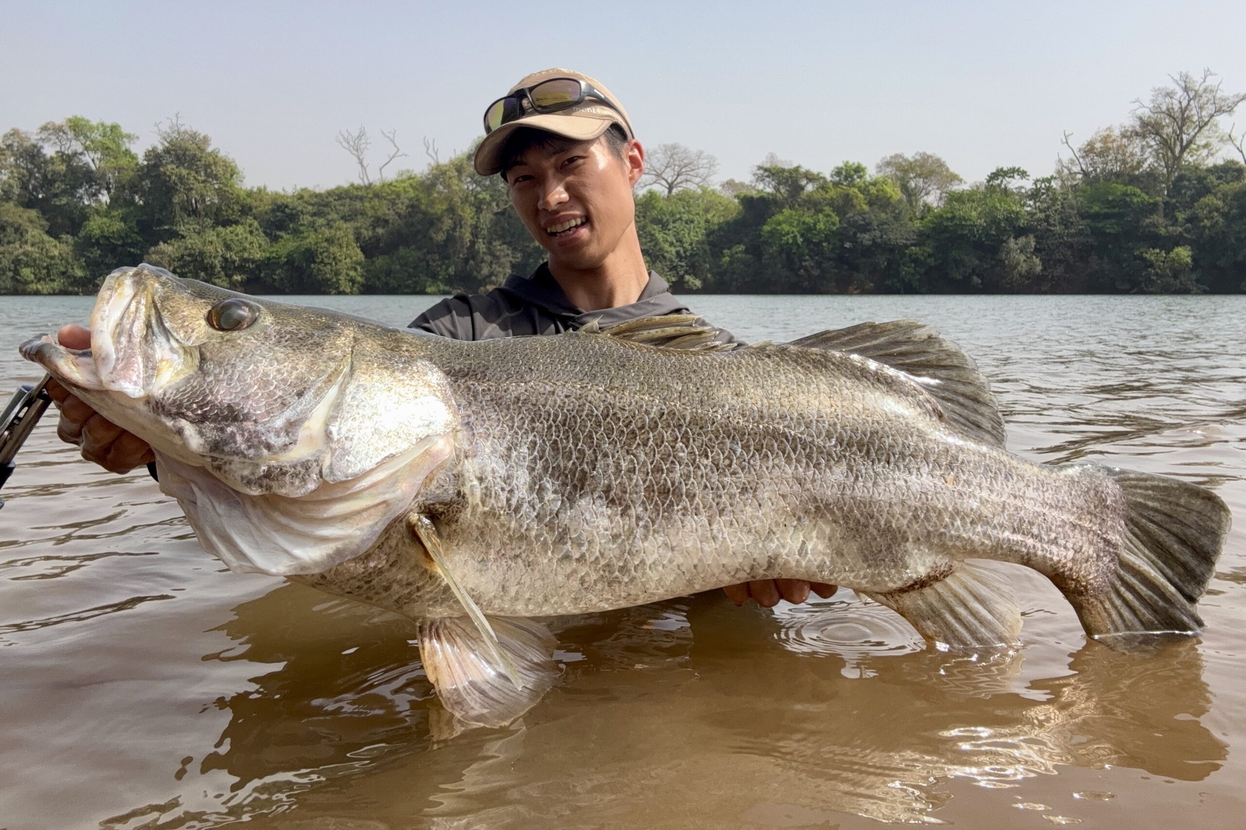 西アフリカ怪魚釣“考“レポ～残された怪魚の可能性を求めて～ - Monster