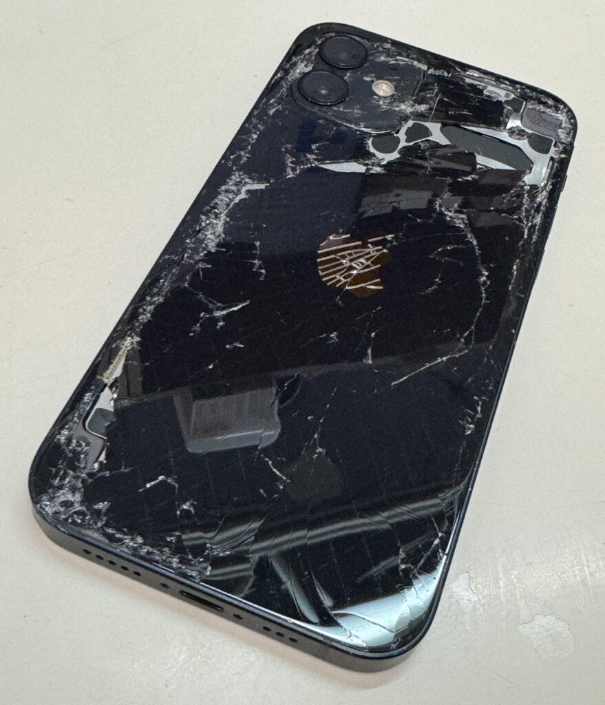 iPhone ジャンク 画面割れ の高額買取 | モバックス日本橋4丁目本店 |