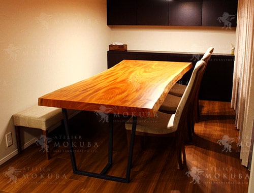 ダイニングテーブルxケヤキ【東京都文京区 個人住宅】モダンな空間にも